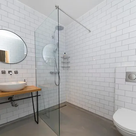 White By Belmont Realty *