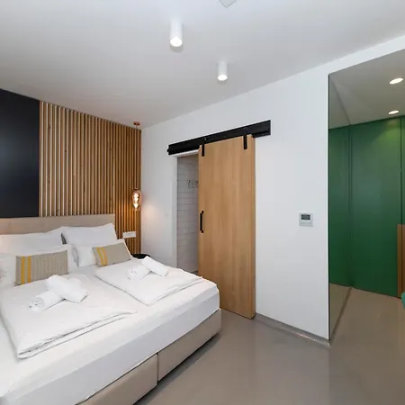 White By Belmont Realty Апартаменты Задар