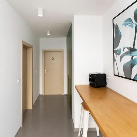 White By Belmont Realty Apartment *