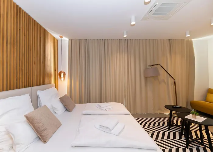 White By Belmont Realty